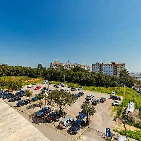 Enes Retreat - By Y Concept