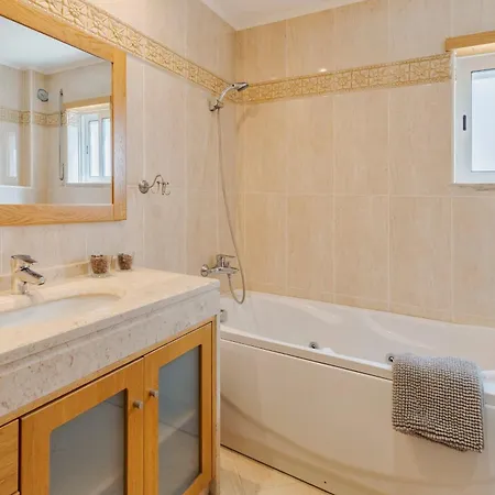 Enes Retreat - By Y Concept Setúbal